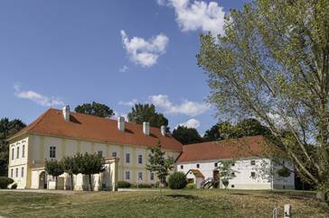 Andrssy-Szapry-kastly