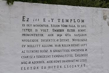 Eml�kt�bla