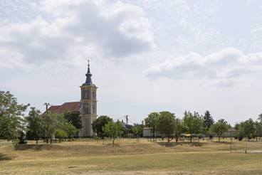 A falu temploma
